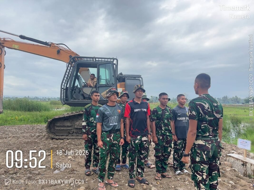 Personel Satgas TMMD 129 Kodim Belu Gelar Apel Pagi di Lokasi Pekerjaan