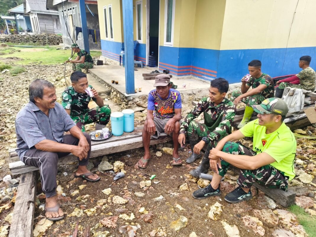 Kegiatan Sosial Masyarakat Desa Polewali: Menyediakan Snack dan Minuman untuk Satgas TMMD