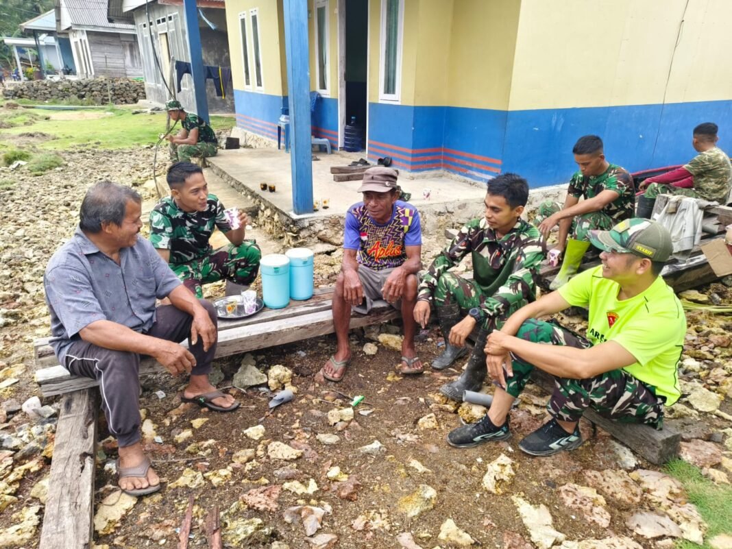 Kesatuan Masyarakat Polewali dalam Mendukung TMMD Akhiri Proyek Rabat Beton