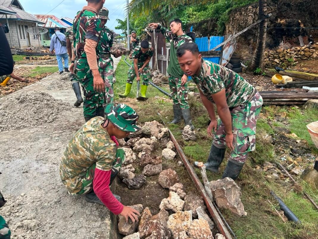 Semangat Warga dalam Pembangunan Rabat Jalan di Morowali