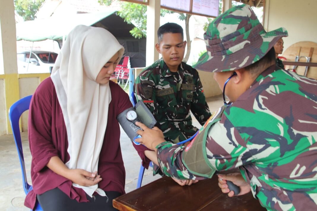 Satgas TMMD ke-129 Kodim 0412/LU Laksanakan Kegiatan Pengobatan Gratis