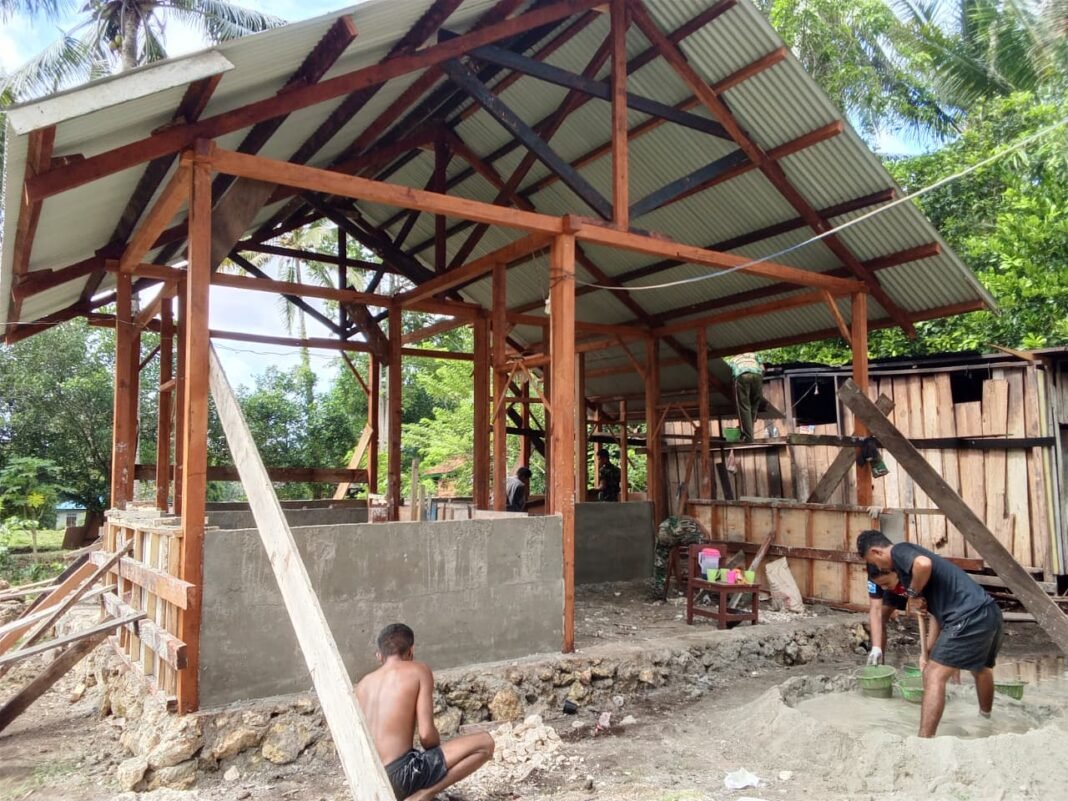 Pembangunan Rumah Tipe 36 di Kampung Sesor Sedang Berjalan 30 Persen di TMMD Ke-129