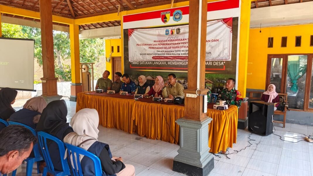 Edukasi Wawasan Kebangsaan Sebagai Pilar Ketahanan Desa Tlemang