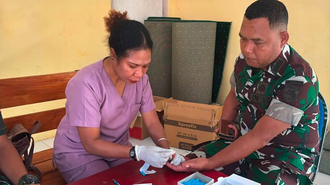 Screening Malaria oleh Yonif TP 859/RBK: Langkah Preventif yang Vital
