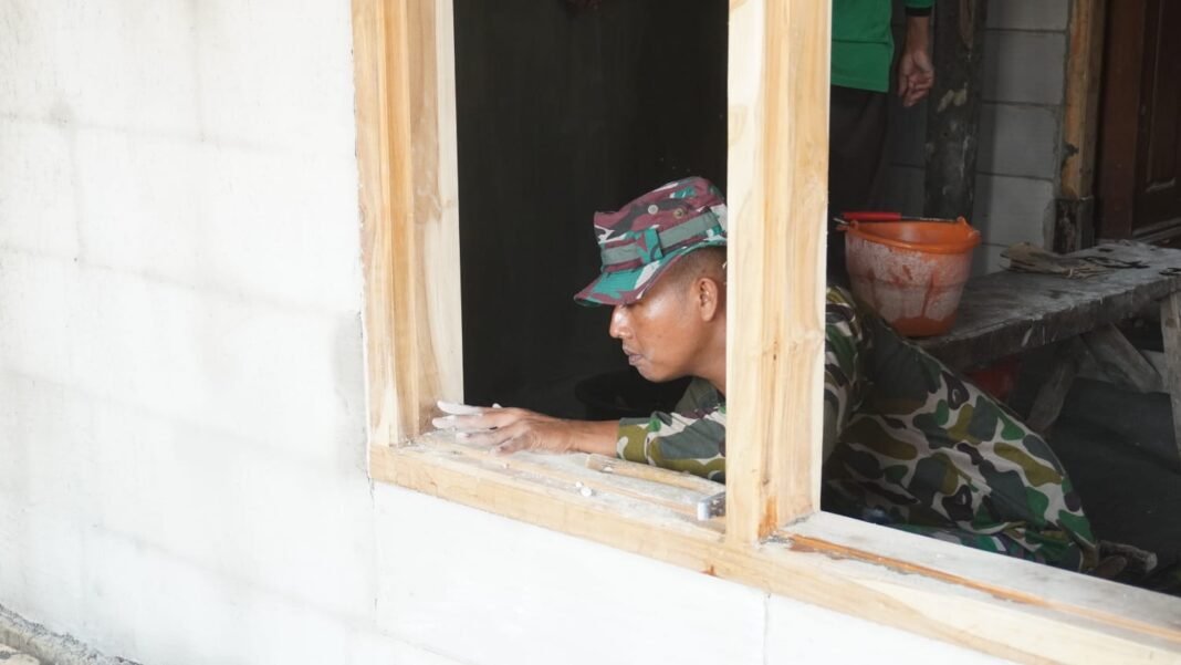 Kopda Mar Azis Berperan Penting dalam Penyelesaian Renovasi Rumah Ibu Maryati