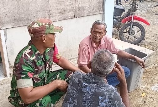 Babinsa Koramil 05/Panga Ajak Warga Kuta Tuha Jaga Keamanan dan Perdamaian