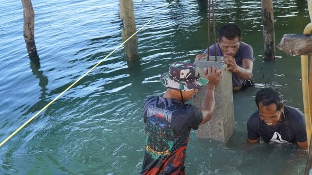 Akses Terbaru untuk Ibu Samsiah di Desa Umbele