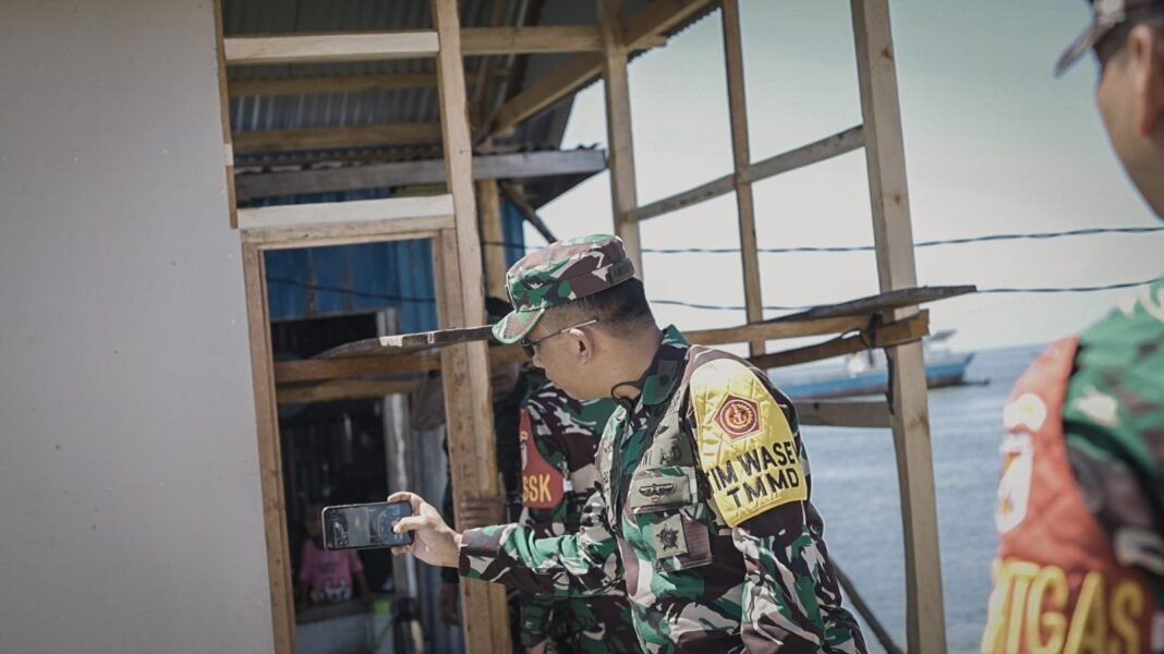 Kunjungan TNI Wasev untuk Memastikan Renovasi RTLH di Umbele