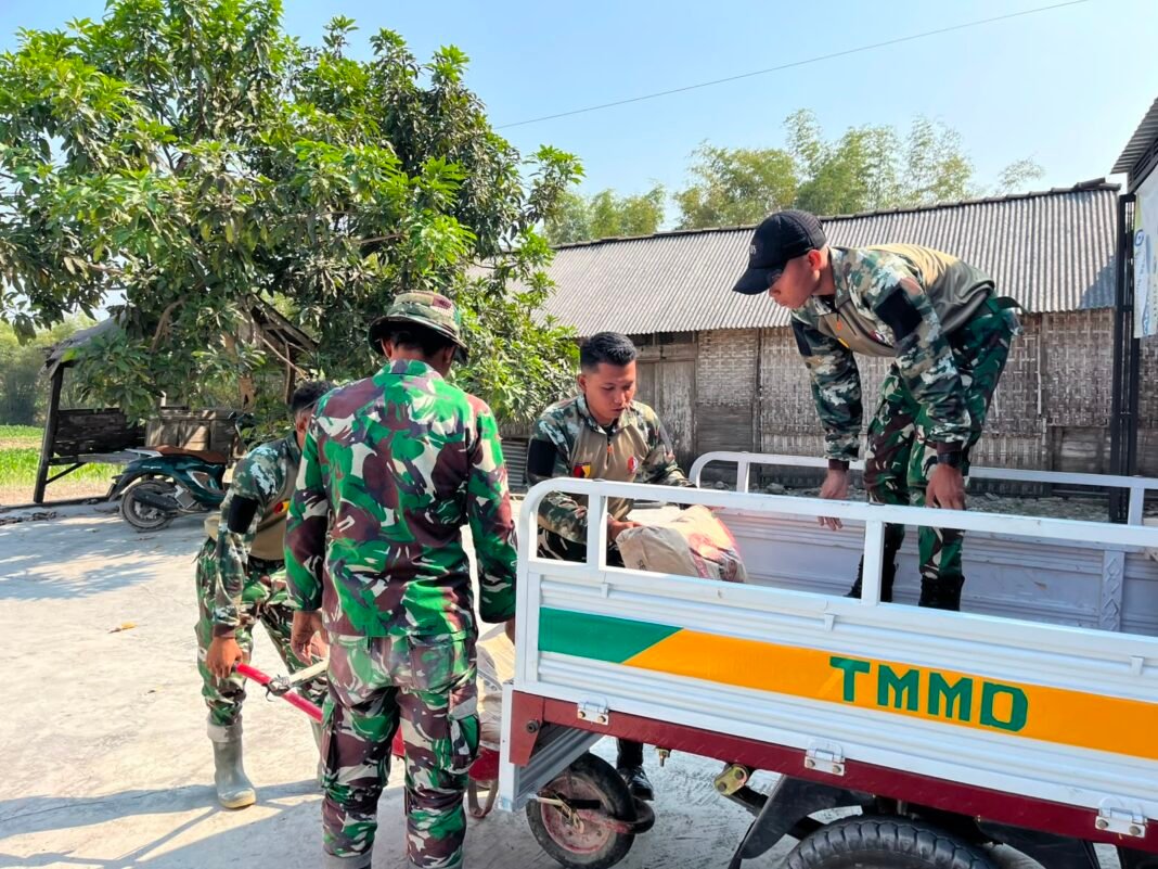 Satgas TMMD Kodim 0813/Bojonegoro Laksanakan Distribusi Material