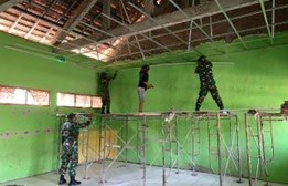 SD Kesongo Dapat Perbaikan Kelas melalui Program TMMD 129