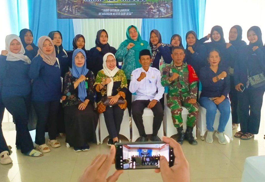 Ibu-Ibu Kesongo Berdaya: Pelatihan UMKM Mengubah Pisang dan Labu Menjadi Cuan