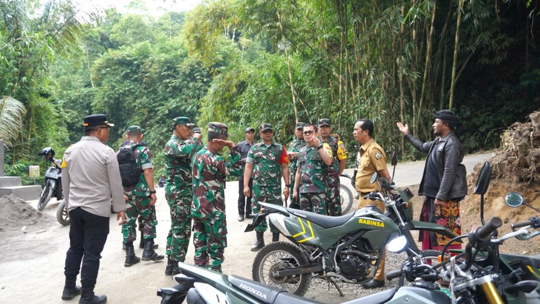Peninjauan TMMD ke-129 oleh Brigjen TNI Jamaluddin di Bangli