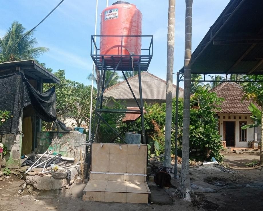 Sumur Bor dan Tower Air untuk Masyarakat Dusun Pekung