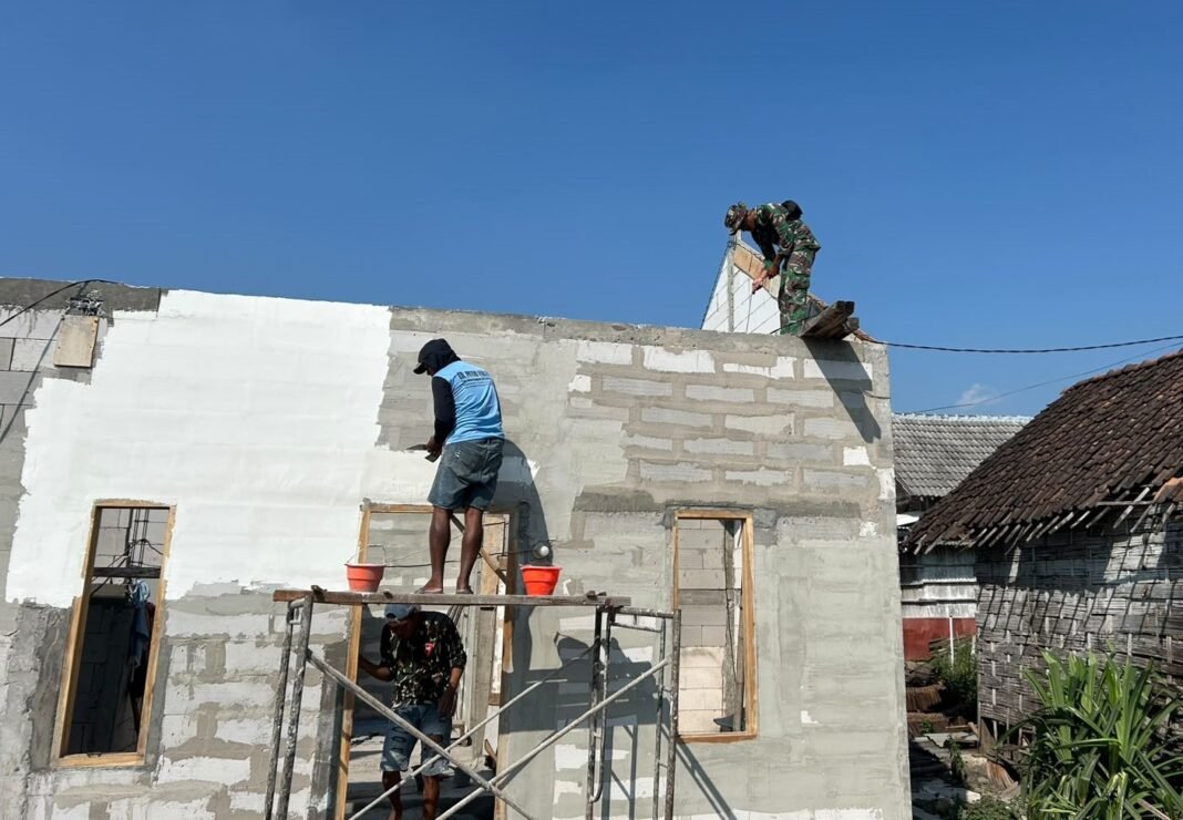 Transformasi Rumah Pak Koko: Semangat TMMD 129 di Desa Kesongo