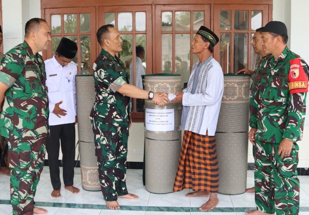 Bantuan Karpet dari TMMD 129 untuk Ibadah di Bojonegoro