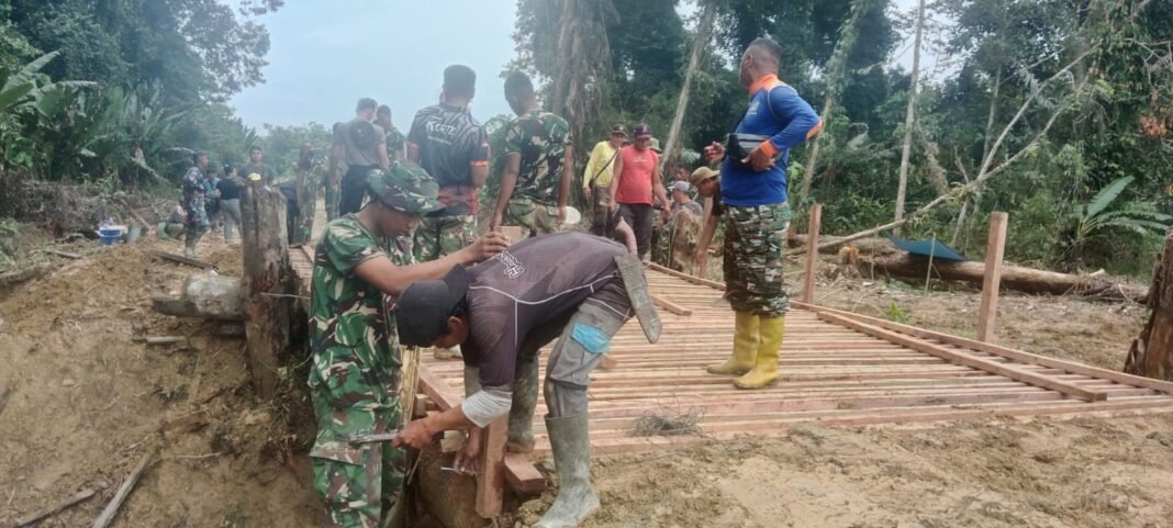 Gotong Royong Masyarakat Berbuah Pembangunan Cepat di TMMD