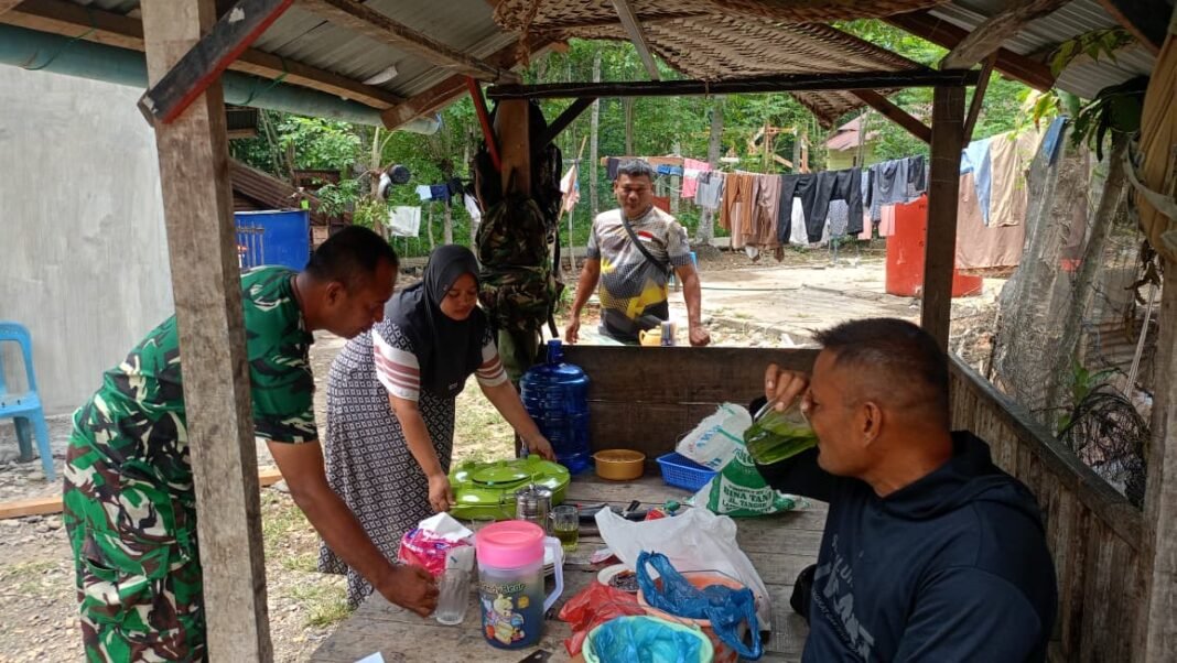 Kegiatan Santai di Lhok Panah Memperkuat Hubungan TNI dan Masyarakat