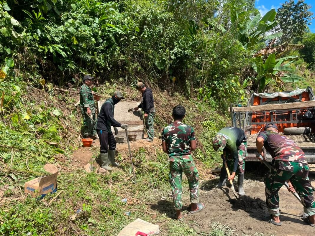 Peningkatan Jalan Terukir, Satgas TMMD Ke-129 Kodim 1407/Bone Pasang Prasasti di Desa Pattuku