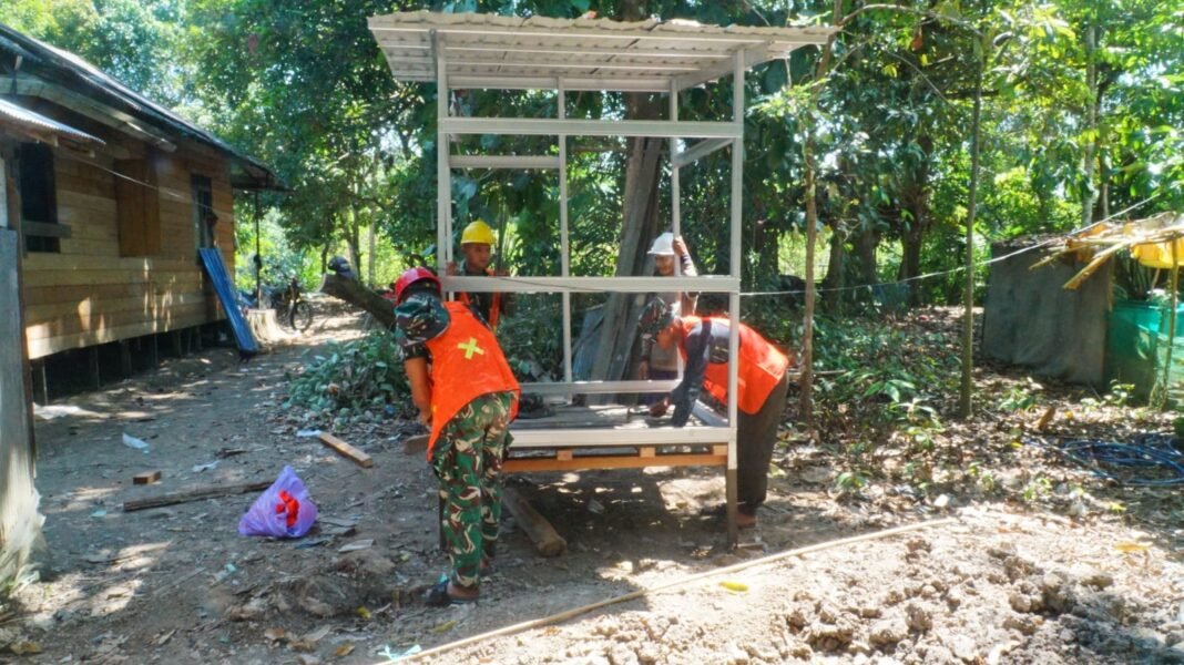 Sasaran Fisik TMMD Ke-129, Pemasangan MCK di Desa Bandaraya Dikebut untuk Kesehatan Masyarakat