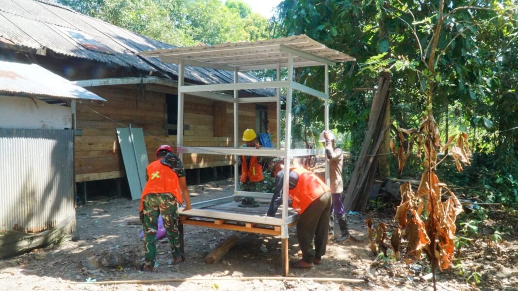 Kerja Sama Masyarakat dan Satgas TMMD Ke-129 Dalam Pembangunan MCK