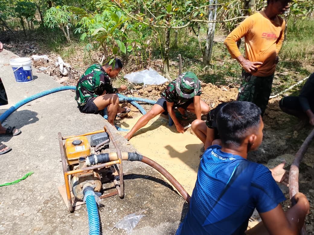 Warga Ulak Pauk Sambut Baik Proyek Sumur Bor TMMD