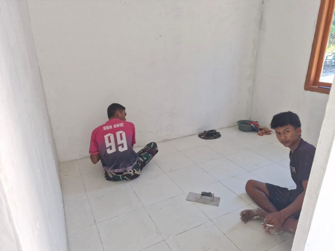 Pekerjaan Finishing RTLH Ibu Rodiah Menuju Hunian yang Lebih Baik
