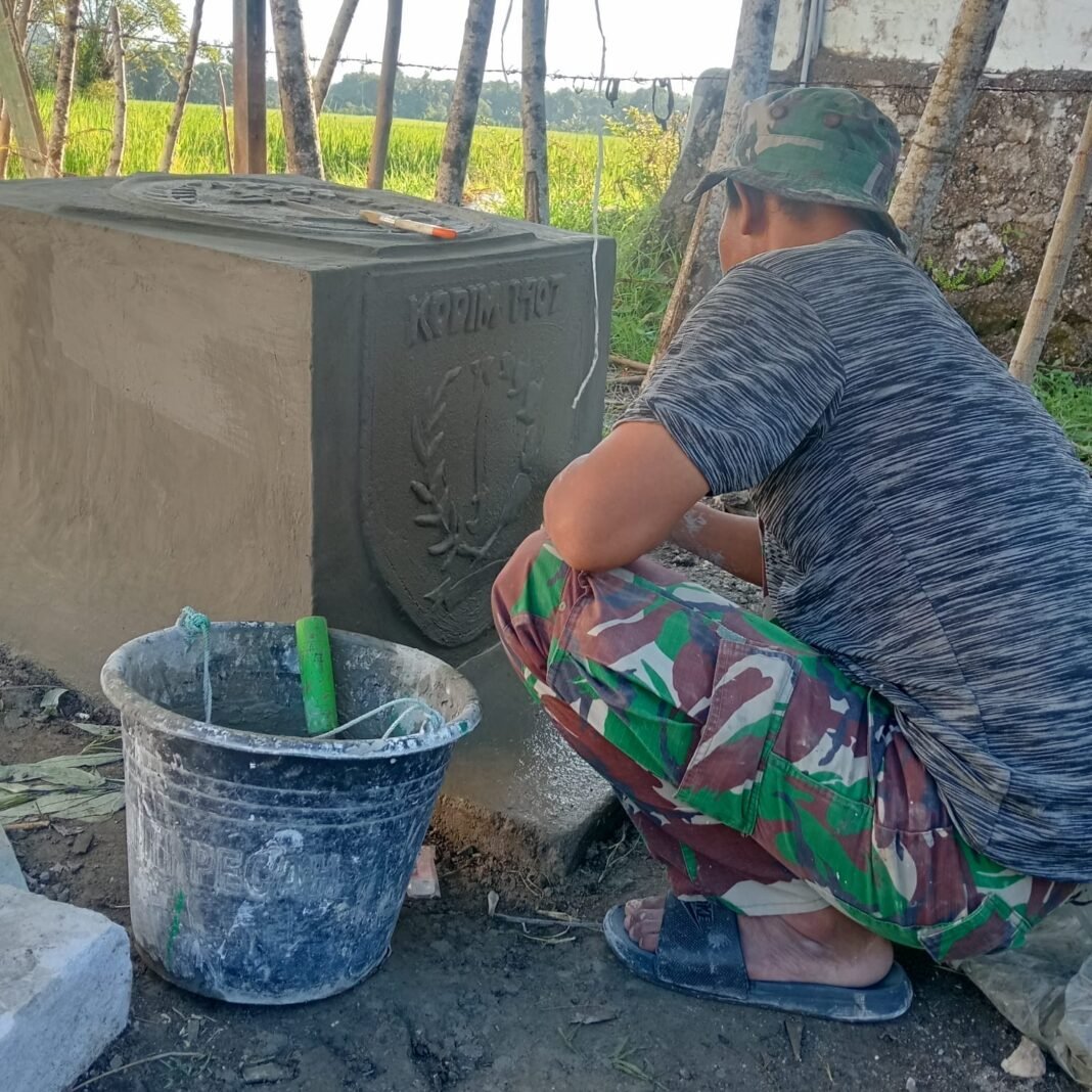 Pembangunan RTLH Ibu Rosmina Terwujud dengan Prasasti TMMD ke-129