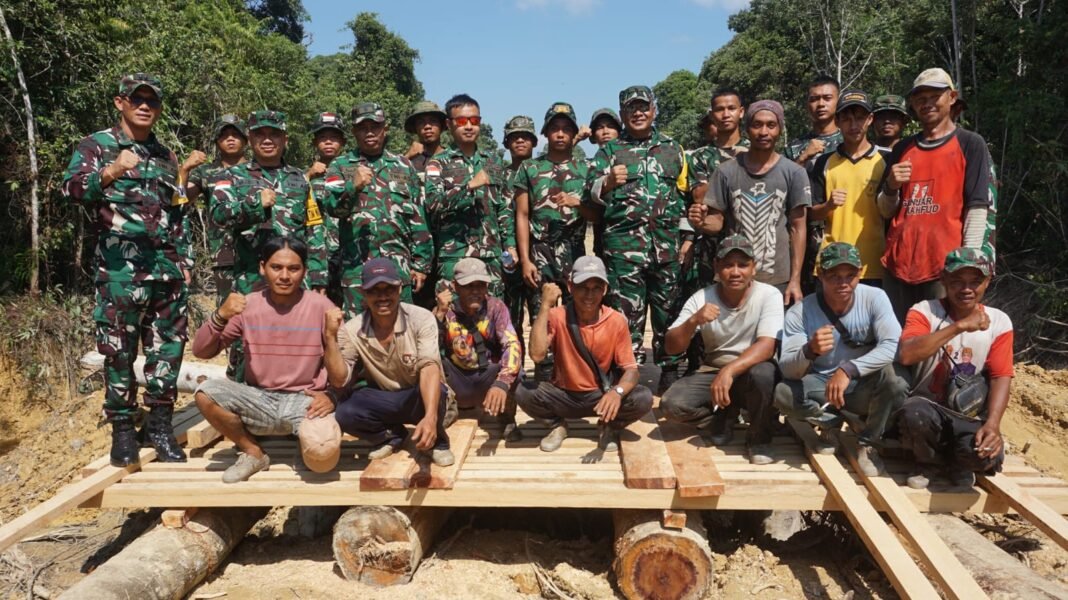 Brigjen TNI Aldrin Ali Bahasoan Memastikan Progres TMMD Reguler Ke-129 di Kapuas Hulu
