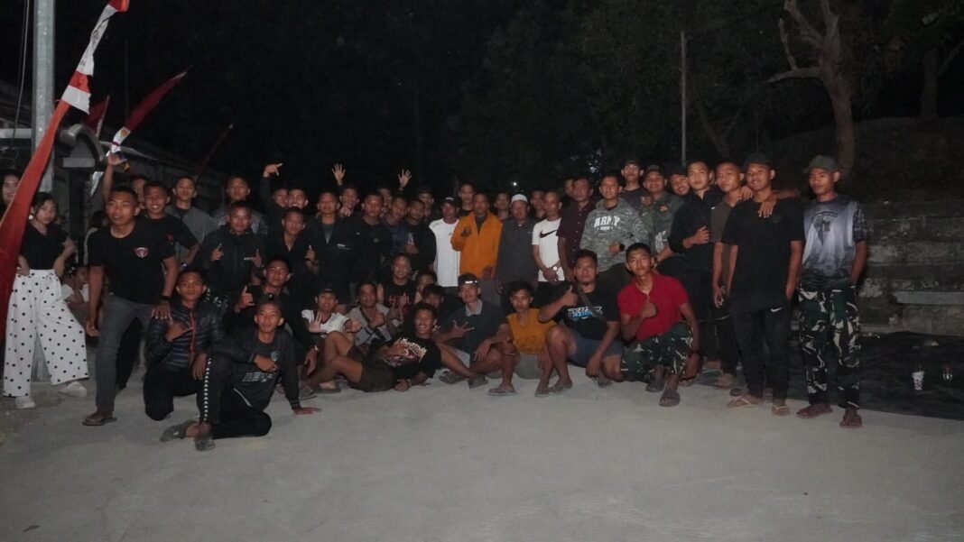 Lapangan Voli Desa Tlemang: Saksi Cinta dan Kebersamaan TNI-Rakyat