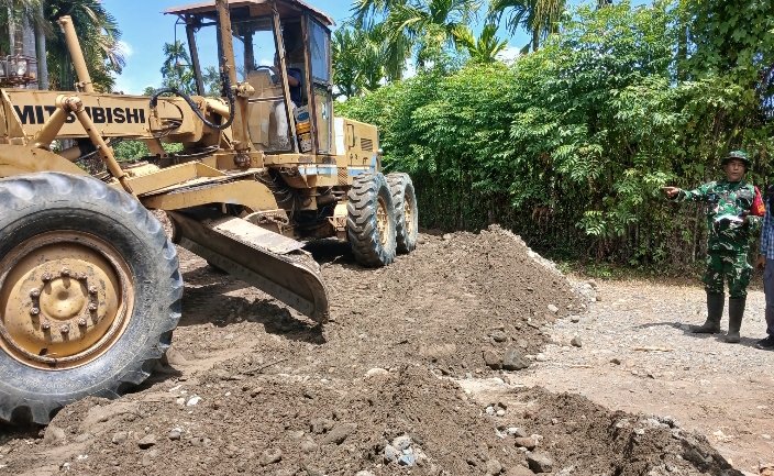 Kemajuan Pembangunan Jalan Pertanian TMMD Ke-129 Mencapai 60 Persen