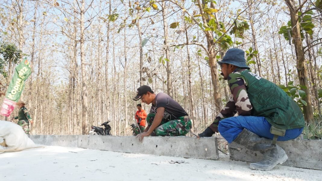 Satgas TMMD 129 Kodim 0812/Lamongan Perlihatkan Ketelitian Milimeter di Desa Tlemang