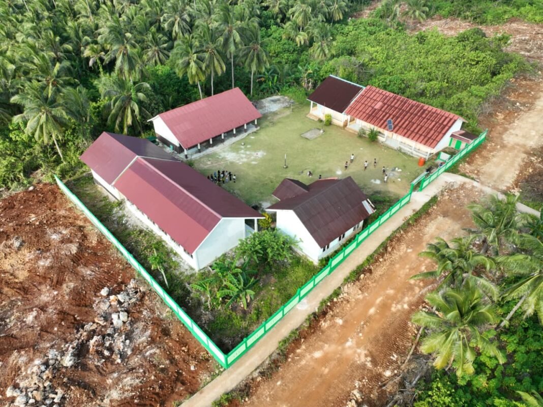 SINERGI TMMD ke-129 dan Masyarakat dalam Membangun Desa Polewali