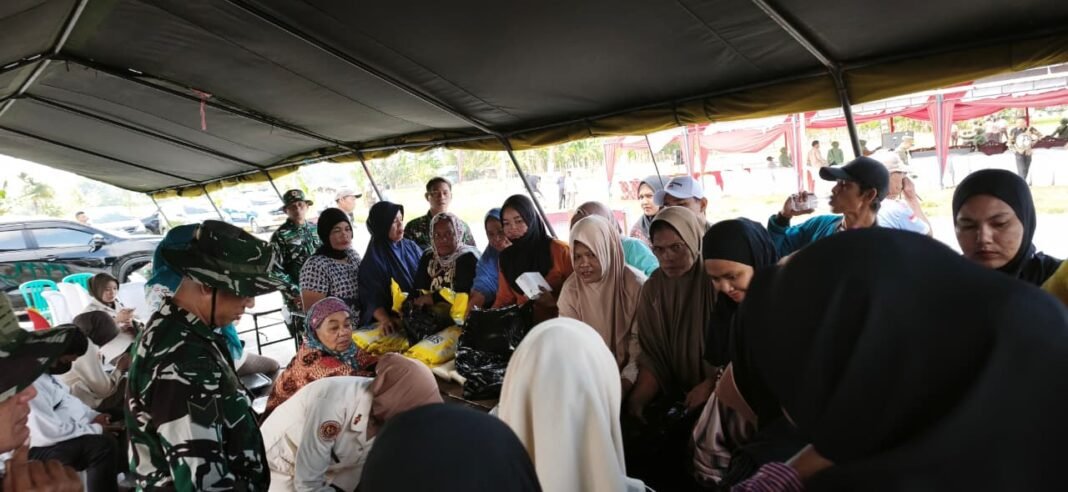 Kegiatan Pasar Murah Meriahkan Penutupan TMMD Ke-129