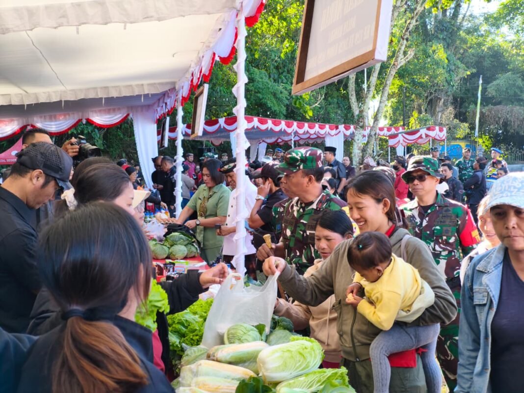 TMMD Ke-129: Komitmen TNI Melalui Bazar dan Pemeriksaan Kesehatan
