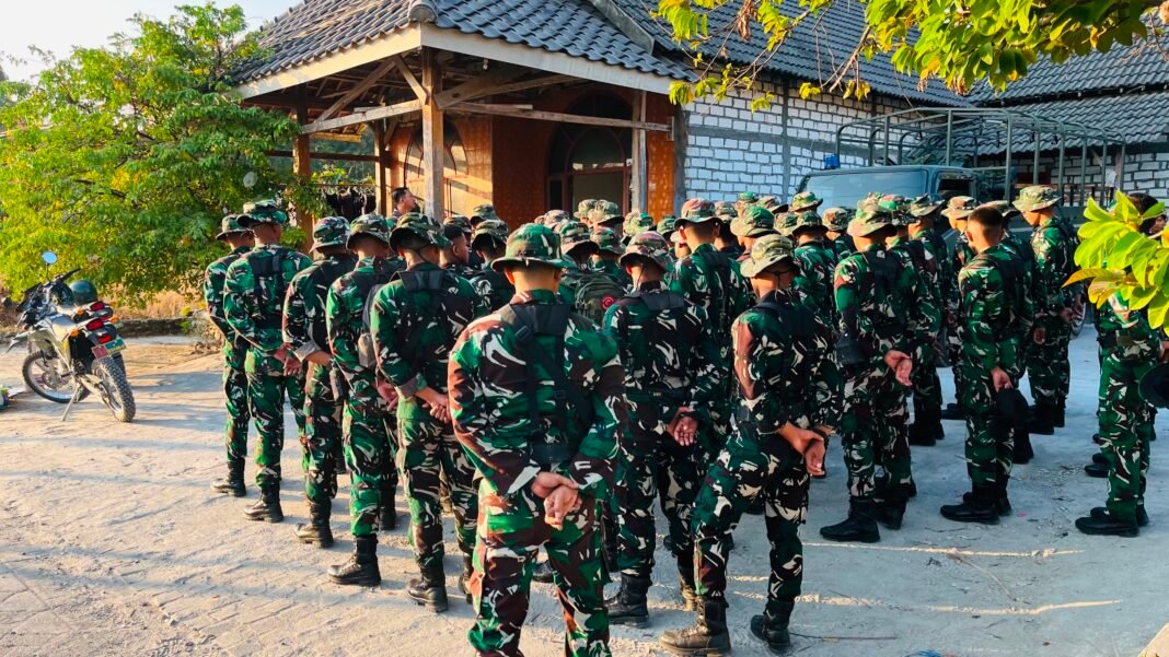 Jelang Kembali ke Kesatuan, Danton Satgas TMMD Letda Inf Hasan Pimpin Apel Pengecekan Akhir dan Beri Arahan Tegas