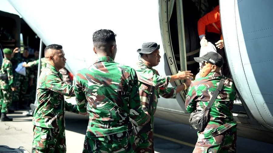 14 Ton Bantuan untuk Korban Gempa di Maumere Tiba dari Presiden RI