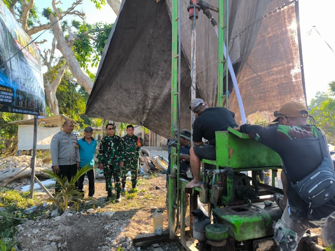 Penyediaan Air Bersih oleh Kodim Klungkung di Nusa Penida