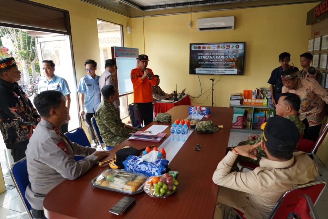 Perkuat Mitigasi Bencana, Danrem 102/Pjg Ikut Serta dalam Monitoring Karhutla di Wilayah Sukamara