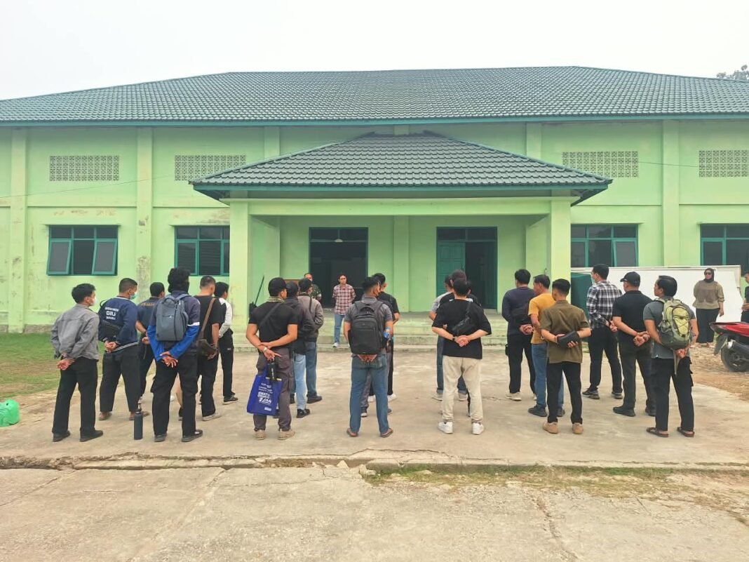 Sebanyak 21 ASN Peserta Komcad Matra Darat Resmi Dilepas Menuju Rindam XXII/TB Banjarbaru