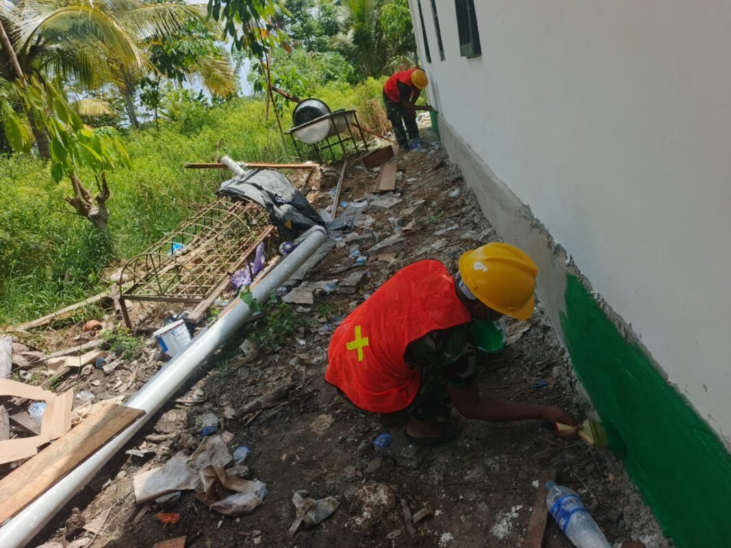 Estetika Musholla Darul Iman Ditingkatkan Berkat Satgas TMMD