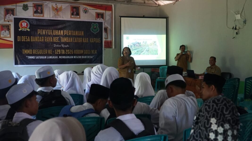 Penyuluhan Pertanian TMMD Ke-129: Memperkuat Alur Kerjasama TNI dan Komunitas