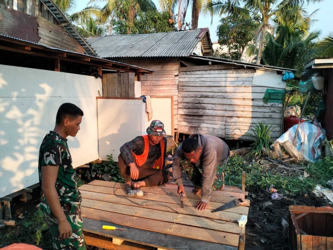 Percepatan Pembangunan MCK oleh Satgas TMMD Ke-129 di Kapuas