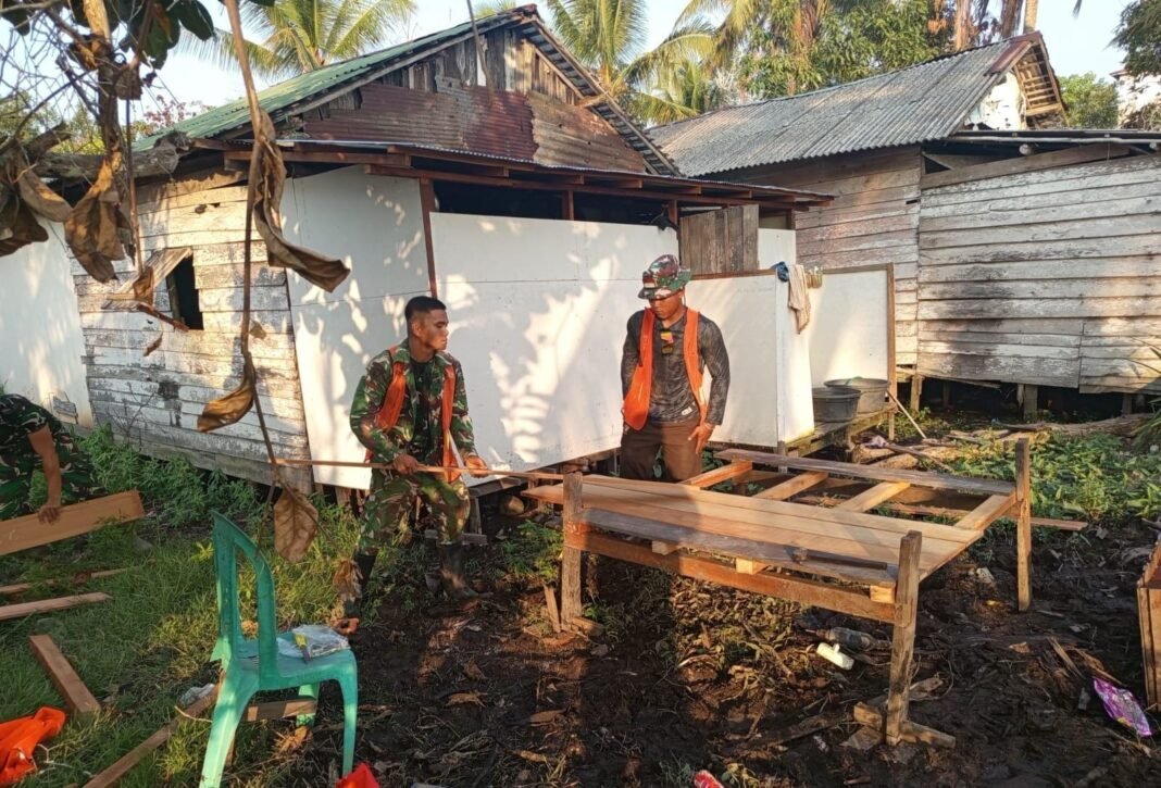 Kebersamaan Warga dan Satgas dalam TMMD Ke-129