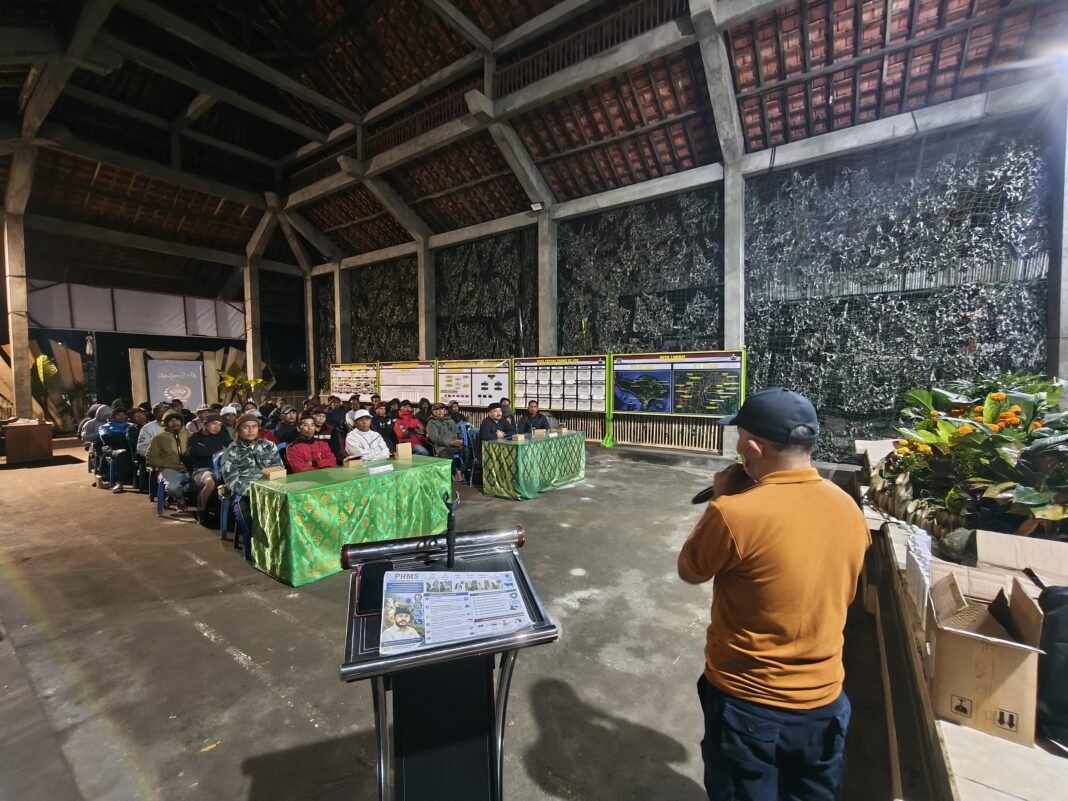 Antusias Warga Warnai Penyuluhan Kesehatan Ternak TMMD Ke-129 di Desa Sekardadi