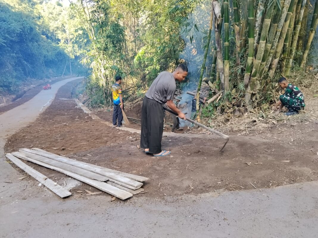 Mendorong Budaya Merawat Infrastruktur Melalui TMMD Ke-129 di Desa Sekardadi