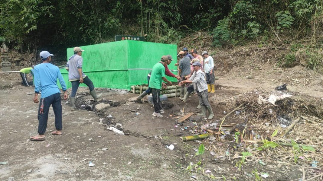 Program TMMD: Pembangunan Sarana Air Bersih di Desa Sekardadi