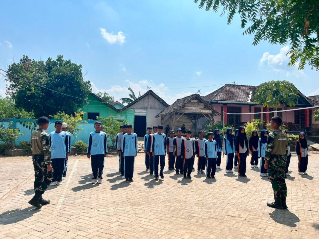 Pendidikan Karakter di SMPN 1 Atap Kesongo Melalui TMMD Ke-129