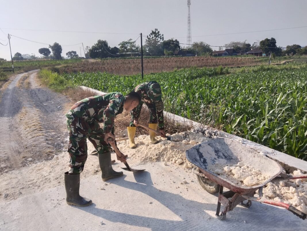 Efektivitas Tim Satgas TMMD Kodim 0813/Bojonegoro dalam Proyek Penimbunan Jalan