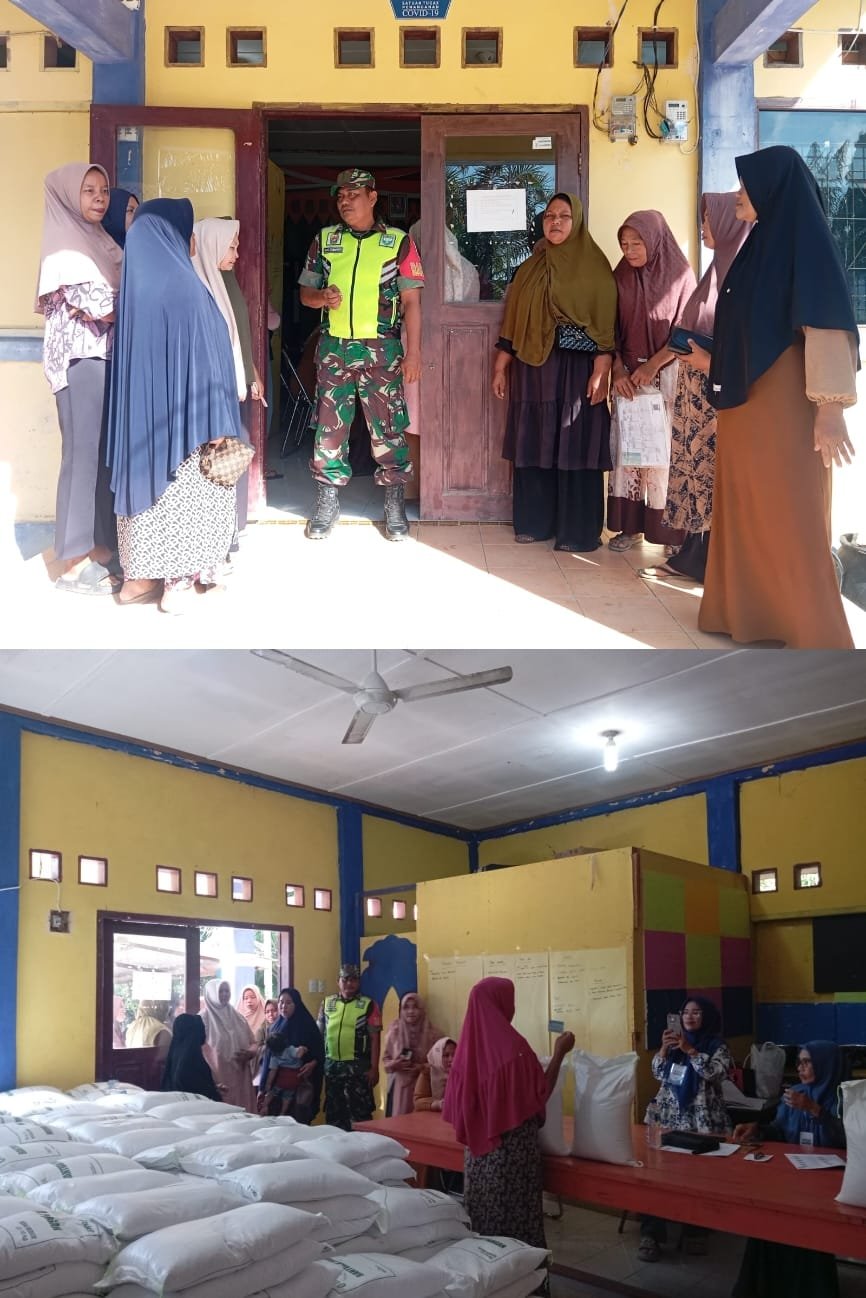 Babinsa Meureubo Dampingi Penyaluran Beras 10 Kilogram bagi Keluarga Prasejahtera