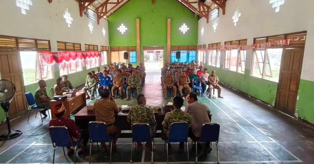Penyuluhan TNI mengenai Pencegahan Karhutla di Basarang